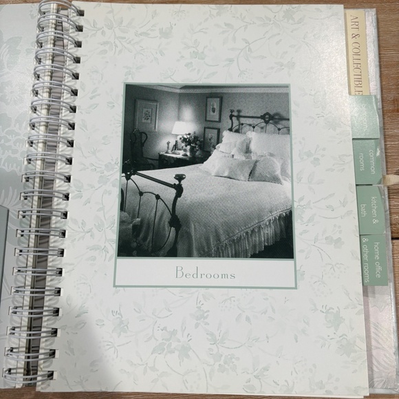 Vintage Y2K Victoria Magazine Home Planner - Picture 8 of 15